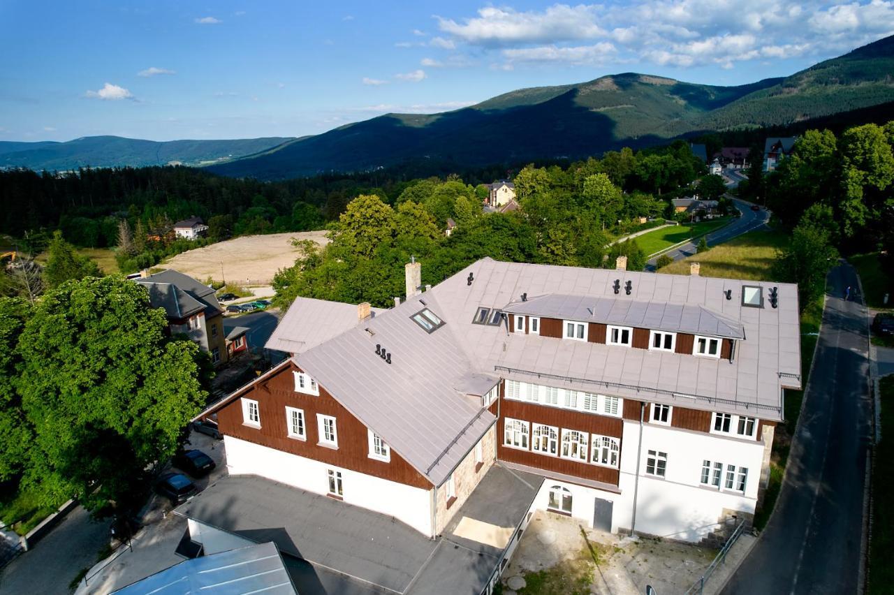 Apartament "Powoli" Z Darmowym Parkingiem Karpacz Exterior foto